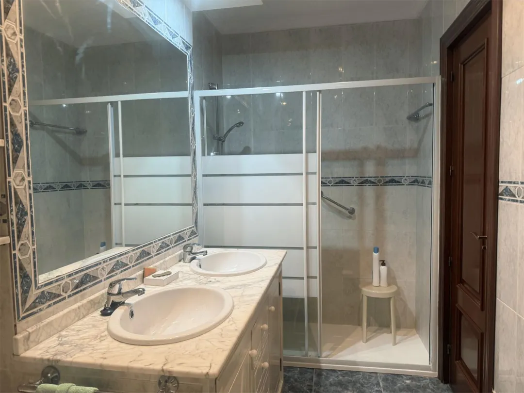 Piso en  Avenida de Andalucía 9 - Foto 10