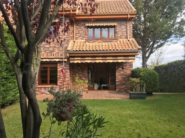Casa o chalet independiente en Calle la Traviata, 140, Fuente Berrocal, Fuente Berrocal - Foto 1