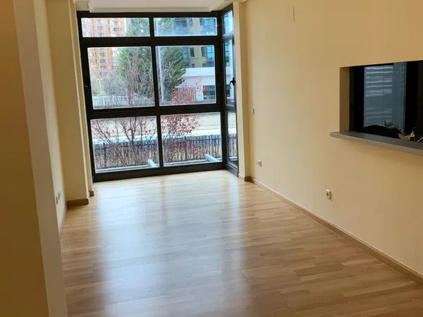 Piso en calle Bausá, 8