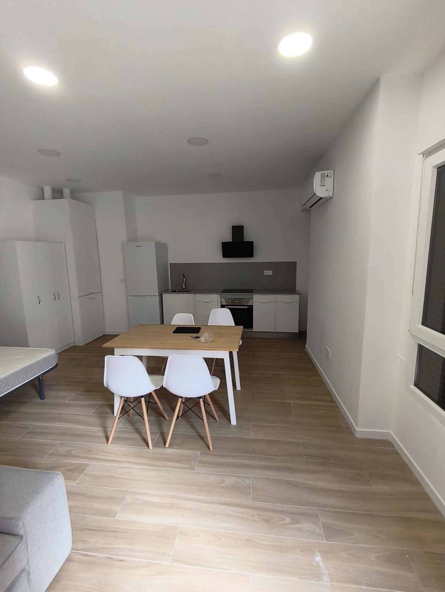 Estudio en Calle de Sant Antoni, 13, Zona Centro, Zona Centro - Foto 4