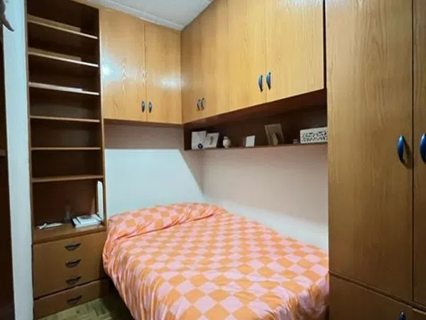 Piso en calle de Guzmán el Bueno, 63 - Foto 7