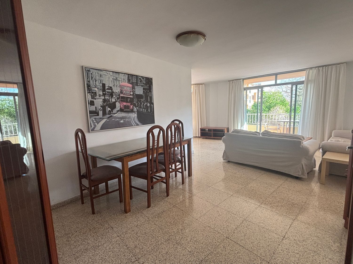 Piso en calle de Pérez Galdós, 19 - Foto 3