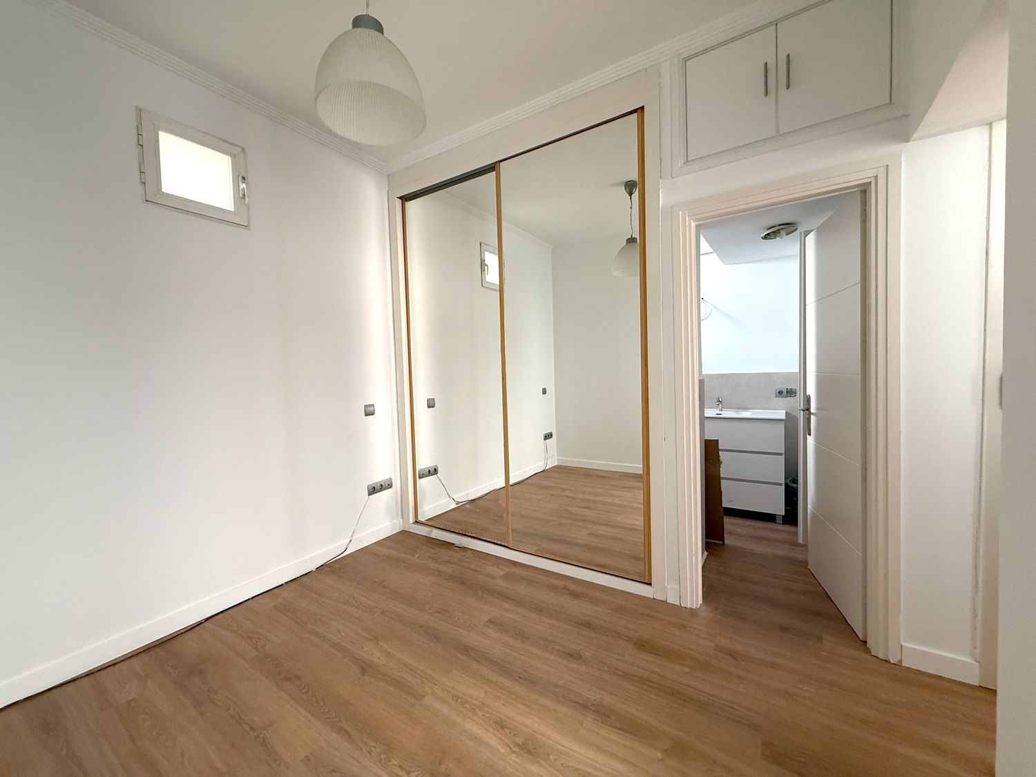 Piso en calle de María de Guzmán, 3 - Foto 9