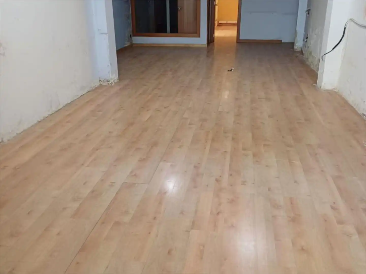 Local comercial en  Carrer Màrtirs del Setge de 1714 14 - Foto 3