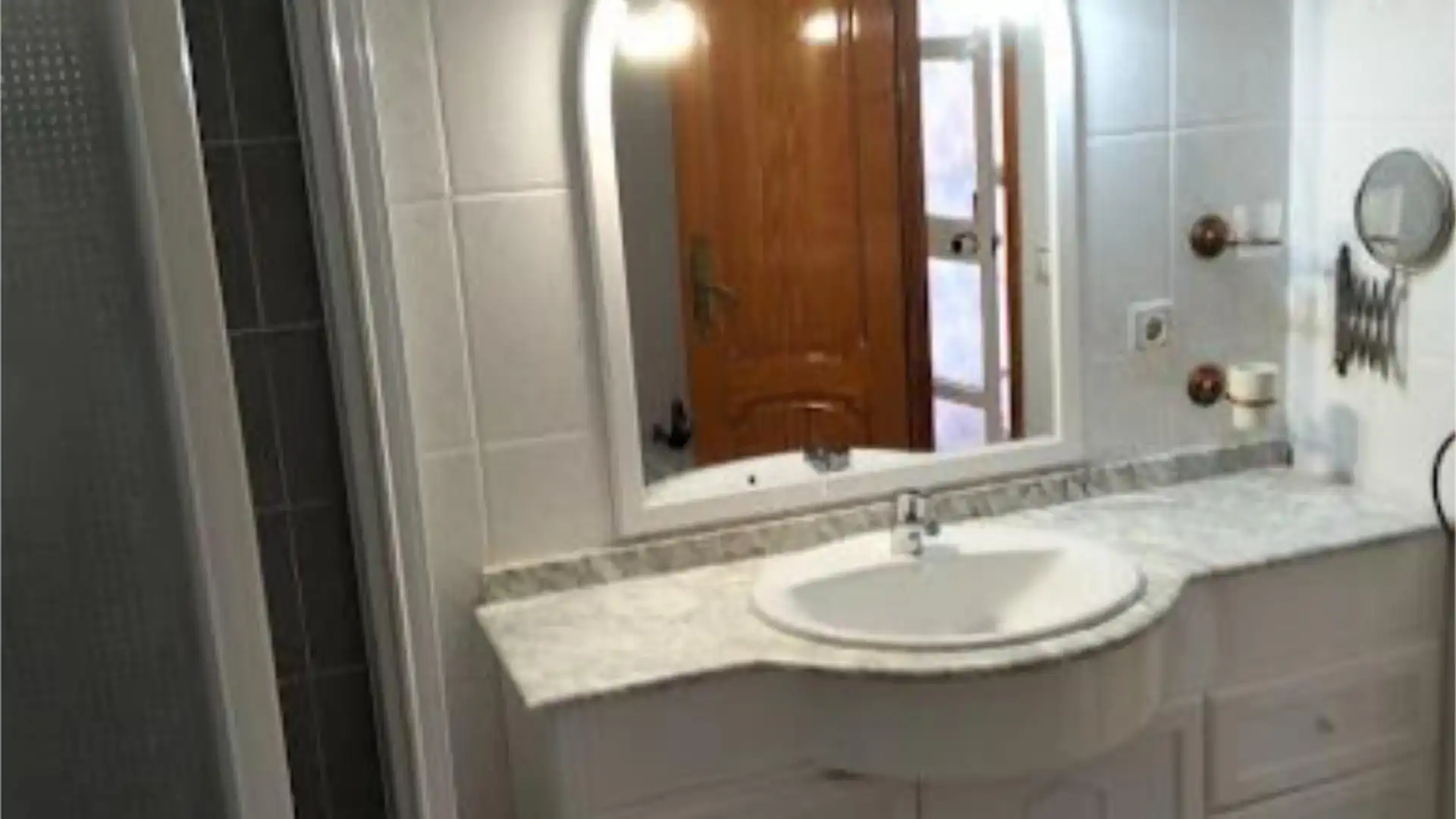 Casa adosada en  Avenida Ingeniero José Luis Prats 1 - Foto 36