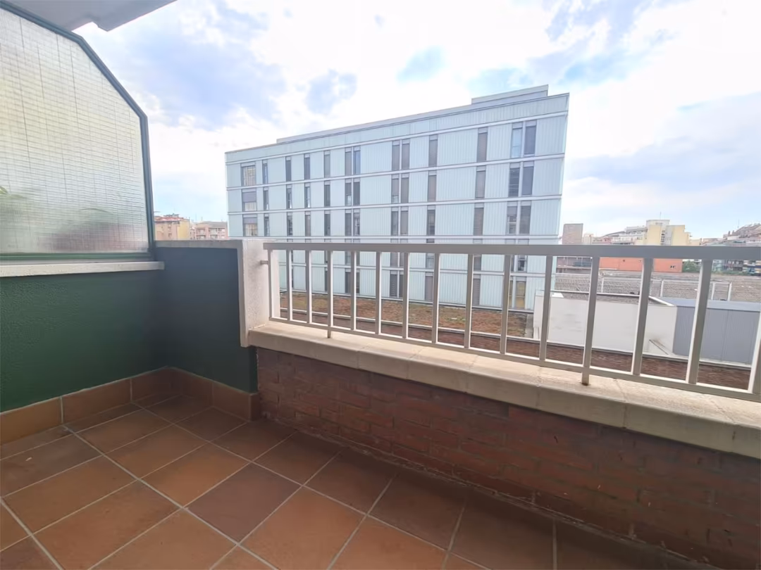 Piso en  Carrer del Guinardó 16 - Foto 3