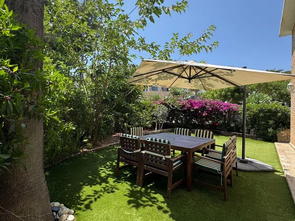 Chalet adosado en Calle del Albatros, 4, Cabo de las Huertas - Foto 2