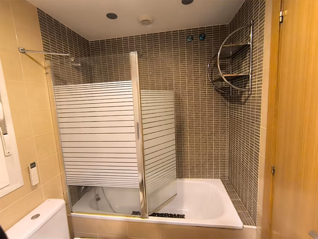 Piso en  Calle Calcio 12 - Foto 16