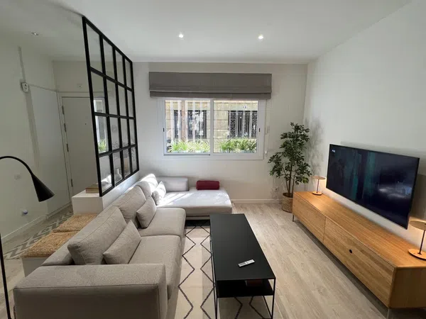 Piso en Barrio Sants - Foto 9