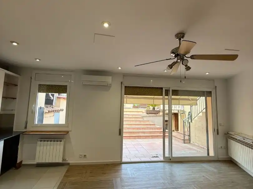 Piso en  Carrer d'Urgell 20 - Foto 6