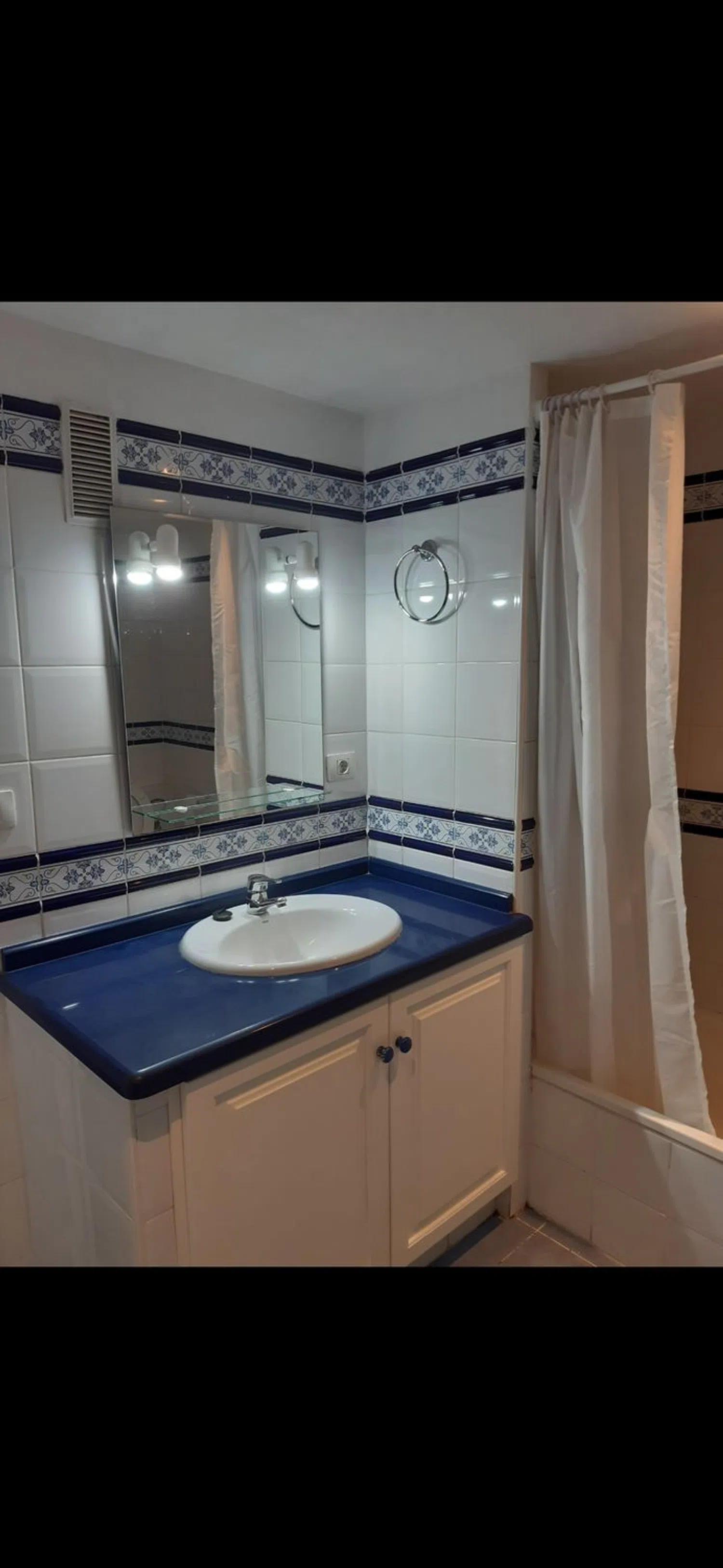 Piso en avenida Reyes Católicos, 19 - Foto 5