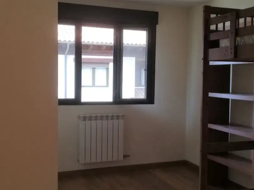 Casa adosada en  Calle Cela 19 - Foto 6