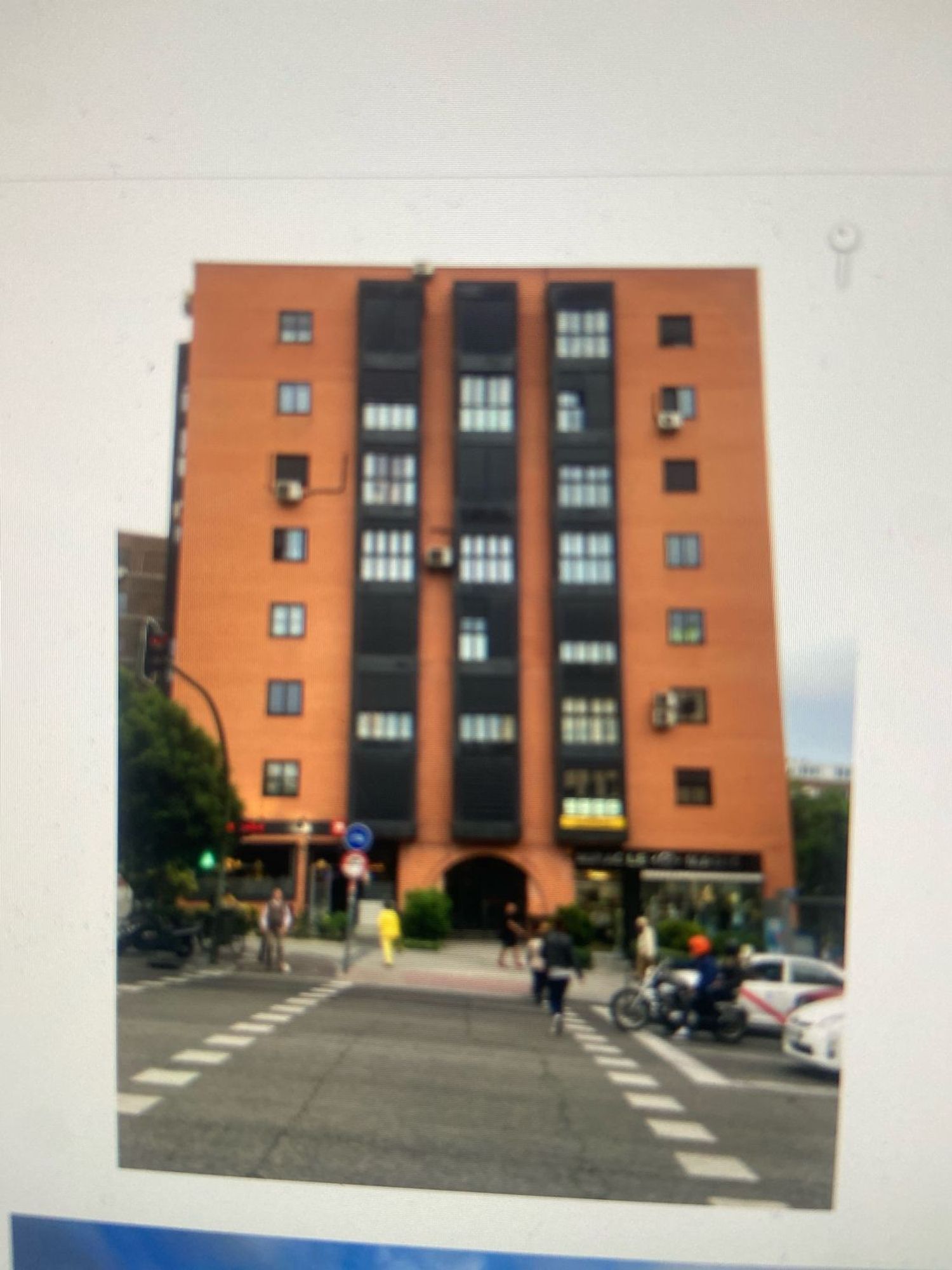 Piso en paseo de las Acacias, 49