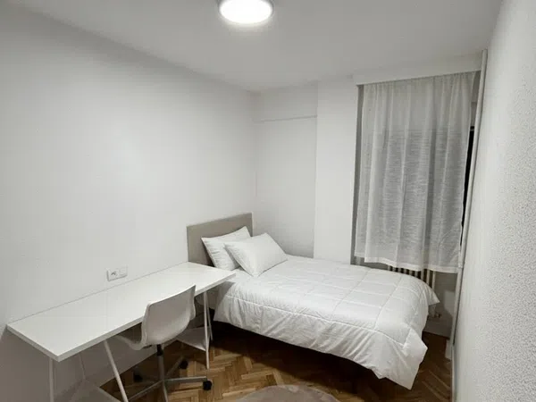 Piso en avenida Campoamor, 14 - Foto 5