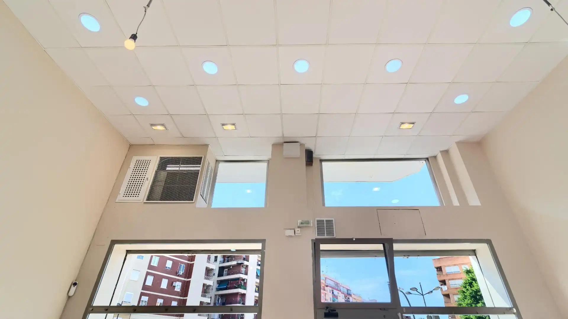 Local comercial en  Carrer del Doctor Nicasi Benlloch 18 - Foto 10