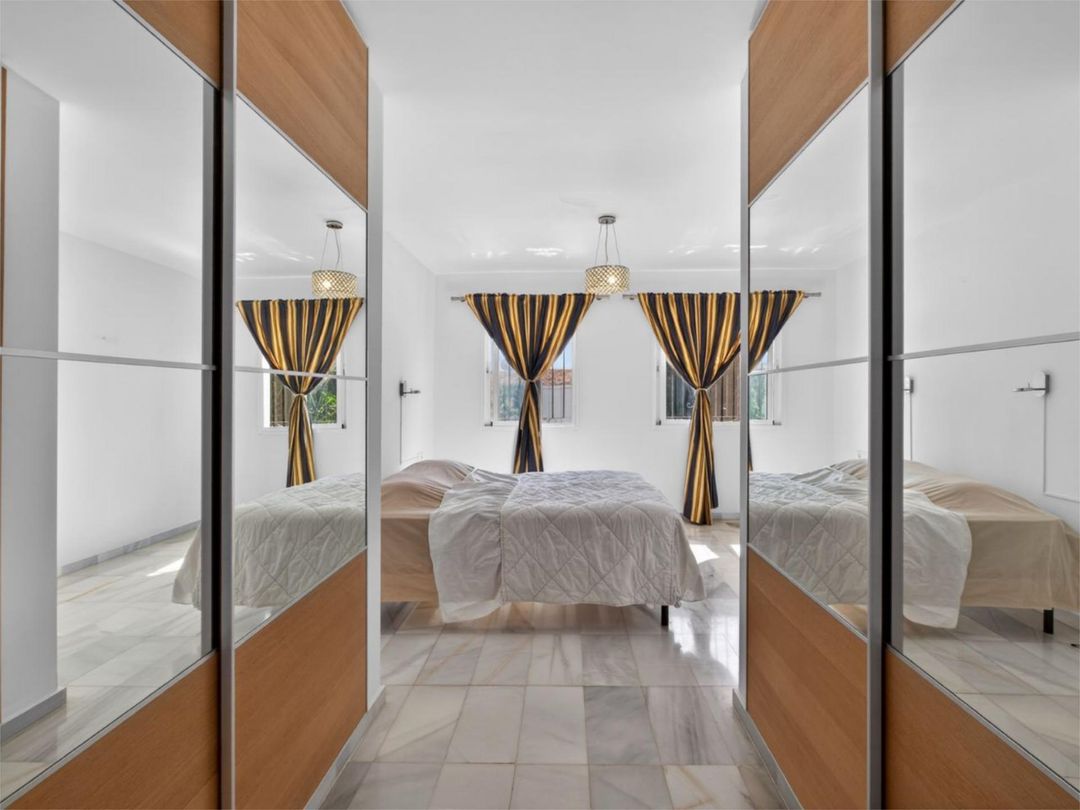 Casa adosada en  Calle Almería 64 - Foto 12