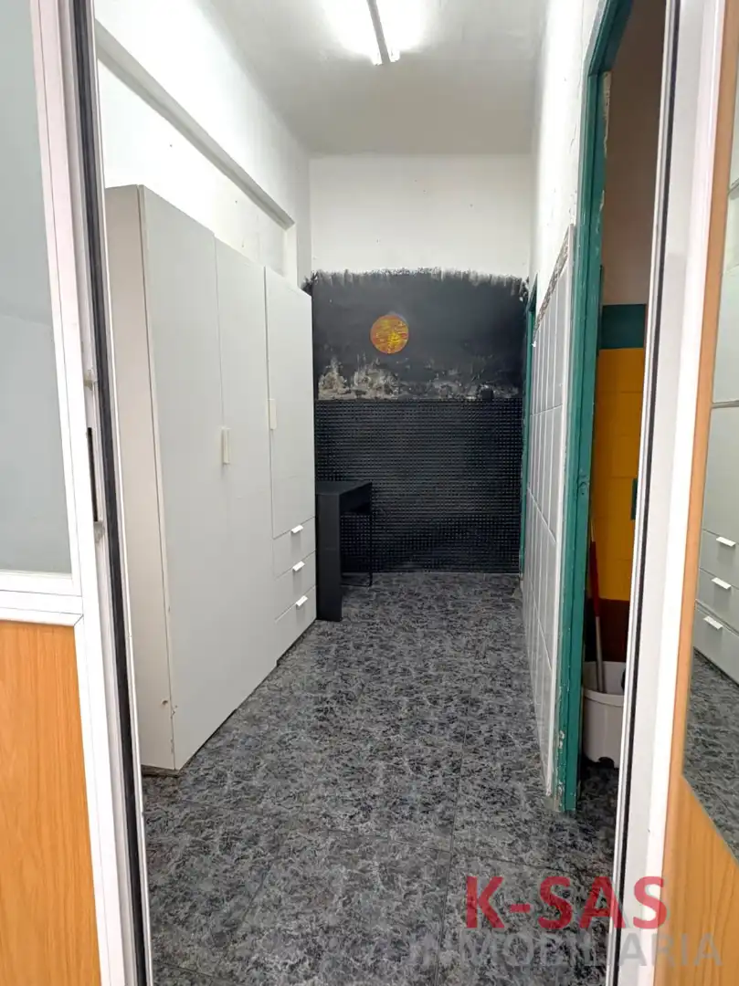 Local comercial en  Carrer de Llevant 82 - Foto 7
