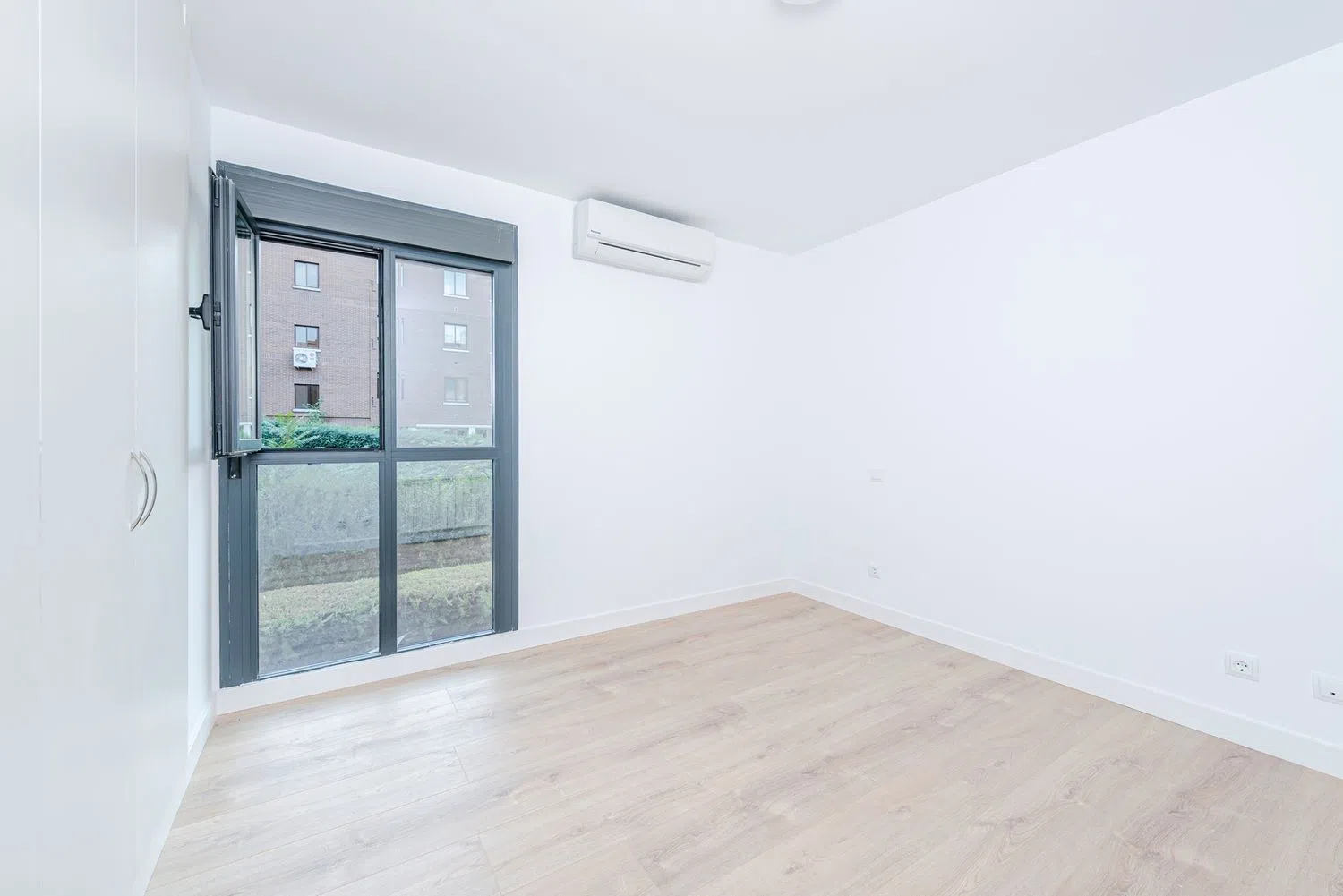 Piso en calle de Diego Ayllón - Foto 12