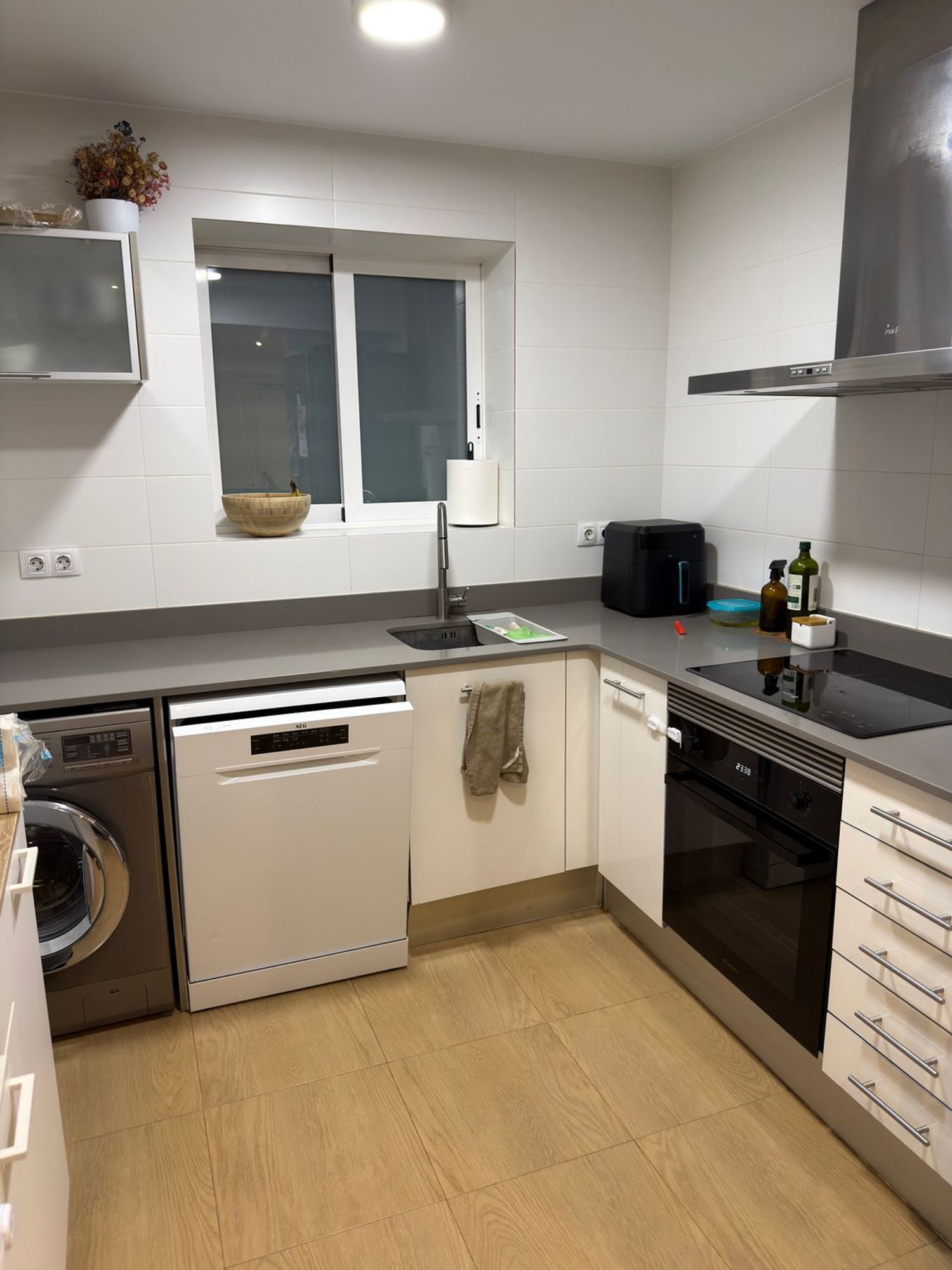 Piso en calle del Monestir de Poblet, 8 - Foto 14