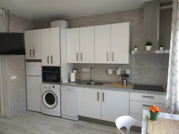 Estudio en Avenida Juan Sebastián Elcano, Pedregalejo - Morlaco - Foto 4