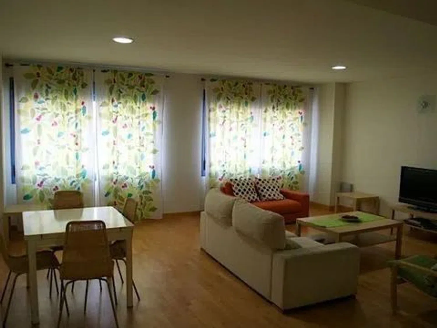 Piso en calle Eslava, 15 - Foto 2