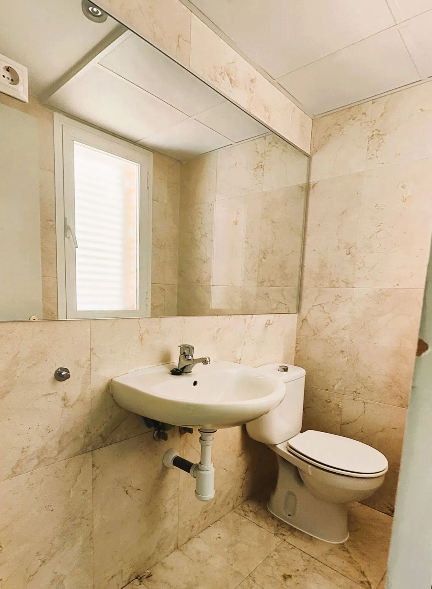 Chalet adosado en avenida de Francisco Guerrero, 4 - Foto 8