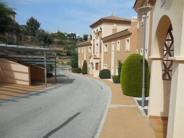 Piso en Calle Clara Campoamor, 1, La Mairena, La Mairena - Foto 2