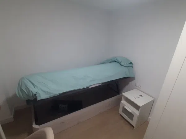 Piso en avenida de Carlos Haya, 25 - Foto 17