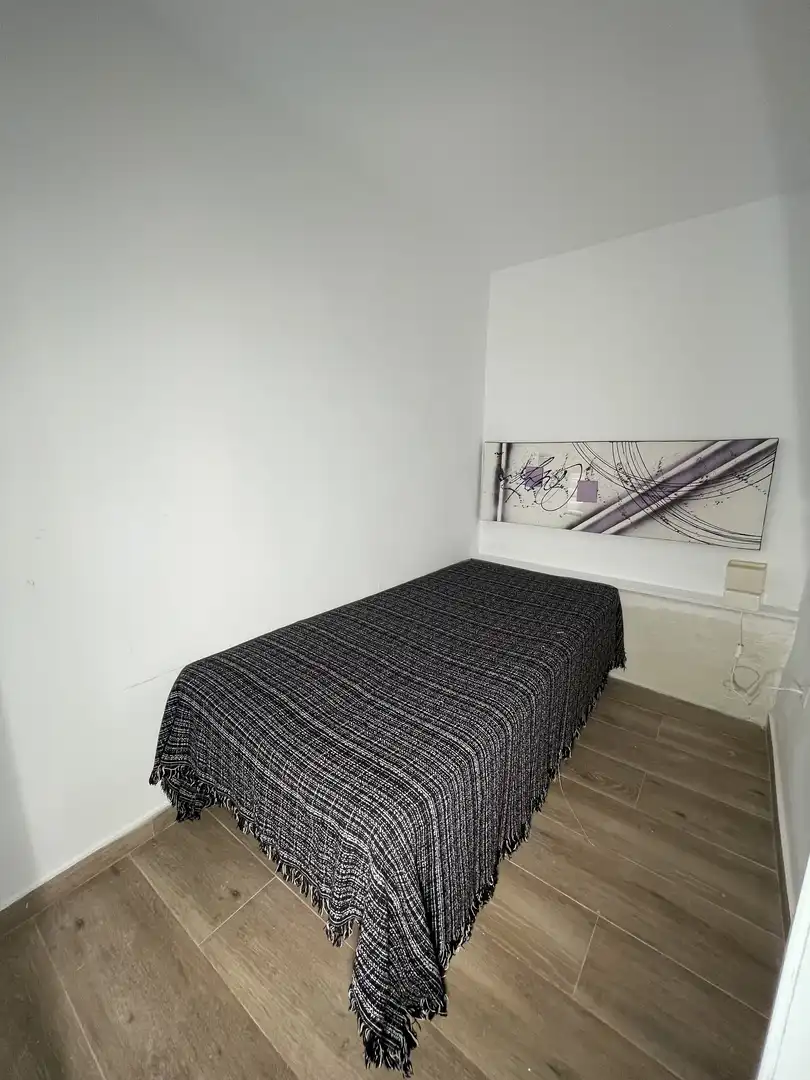 Casa adosada en  Avenida del Ferrocarril 10 - Foto 6