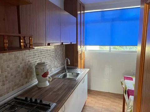 Piso en calle Santa Luisa de Marillac, 62