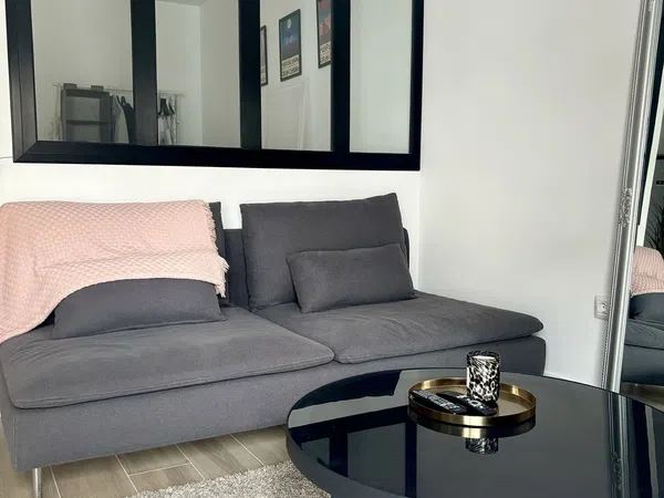 Estudio en calle Albareda, 83