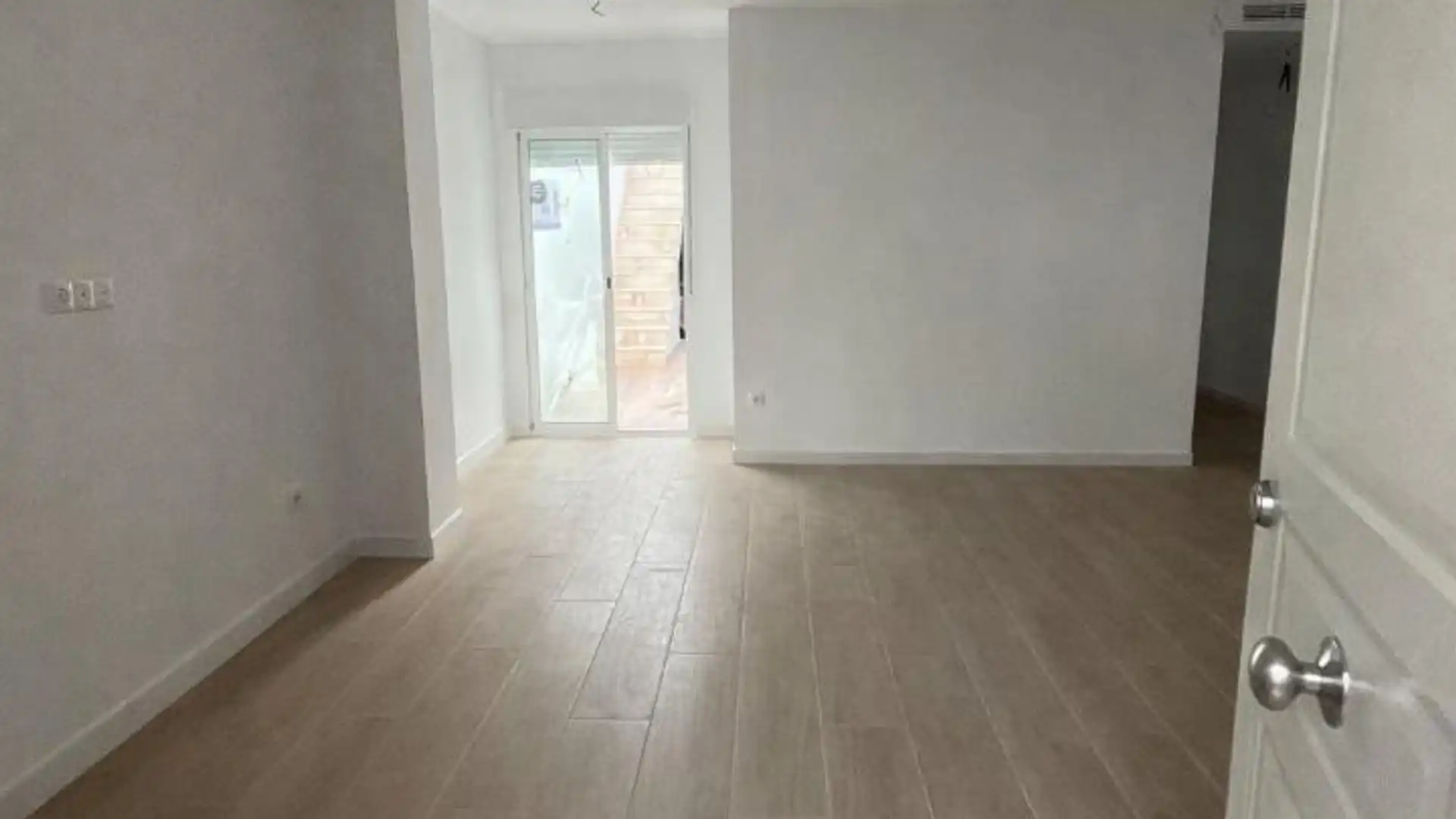 Planta baja en  Carrer Patricio Ruiz Gómez 11 - Foto 5