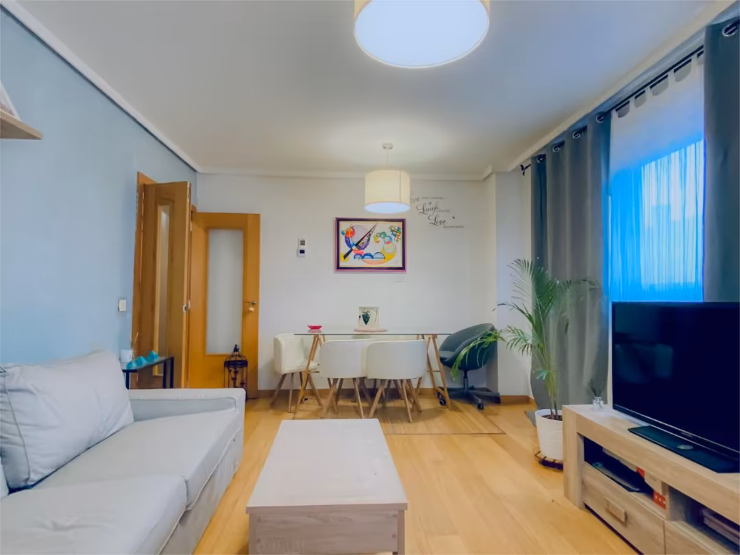 Piso en  Calle Pico de Mulhacén 28 - Foto 2