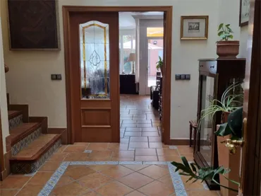 Piso en  Carrer Pintor Sorolla 42 - Foto 2