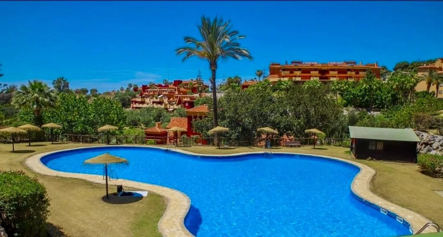 Piso en avenida la Reserva de Marbella, 3 manzanabloque - Foto 2