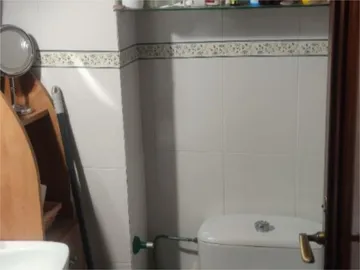 Casa adosada en  Carrer de l'Abat Escarré 34 - Foto 10