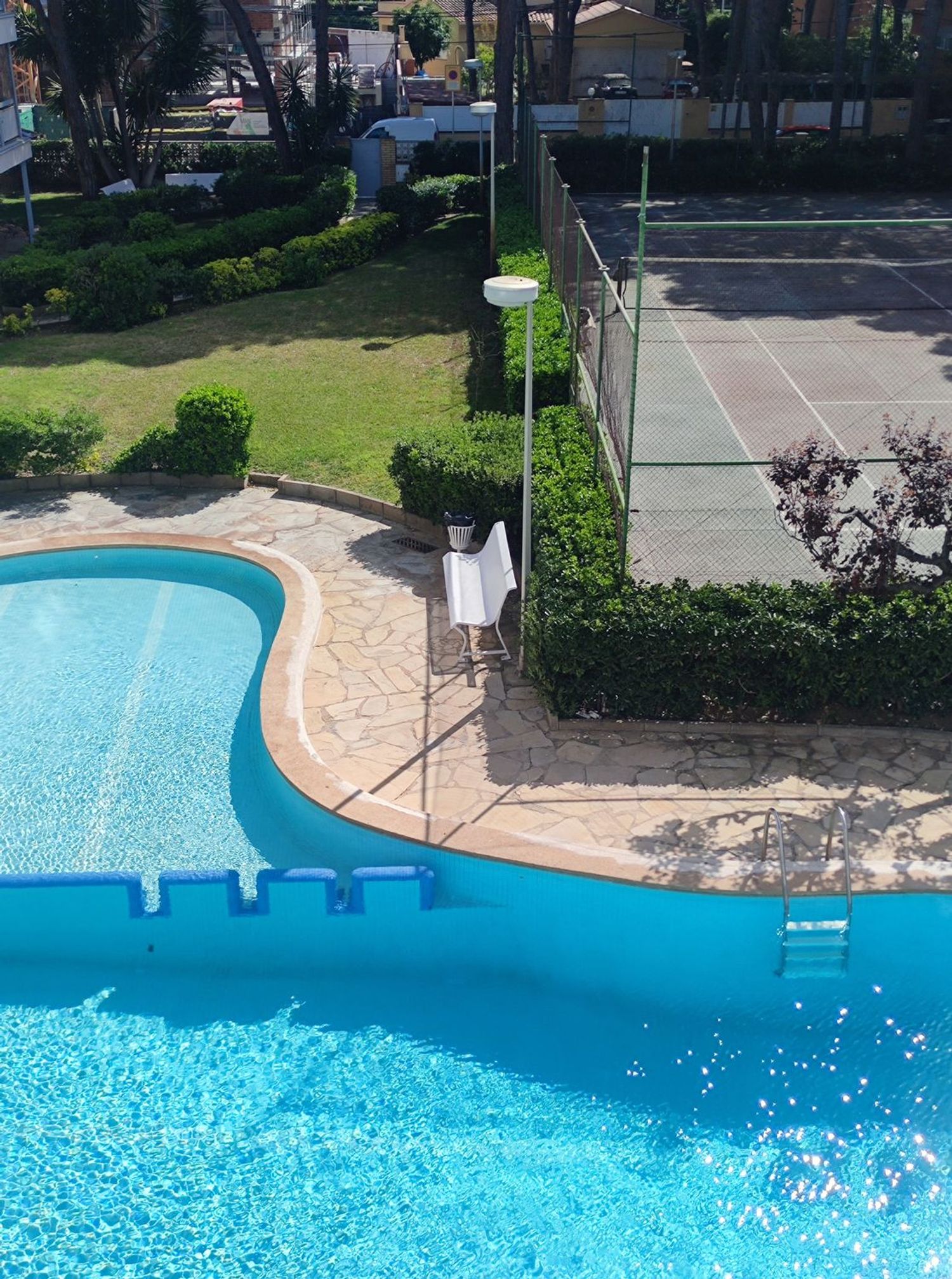 Piso en La Pineda, La Pineda - Foto 2