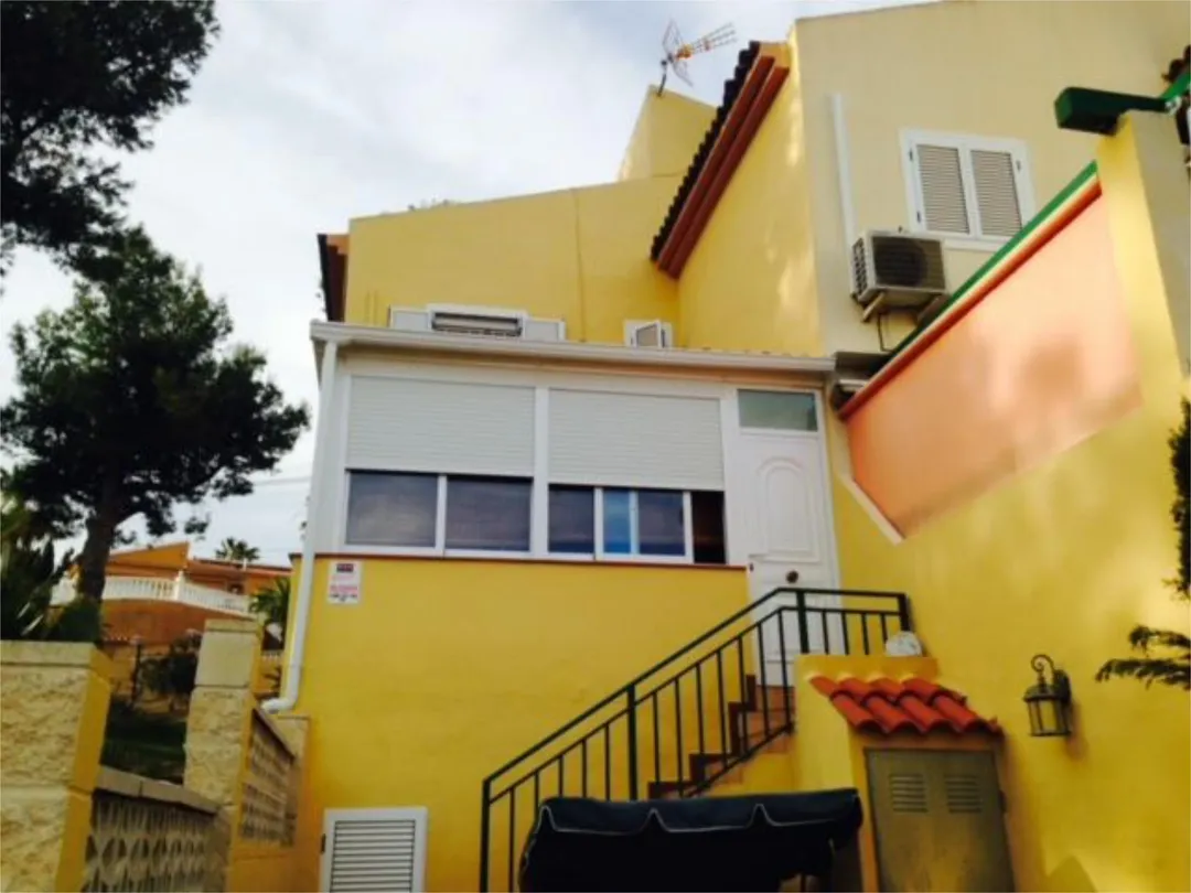 Chalet en  Carrer Panama 81 - Foto 2