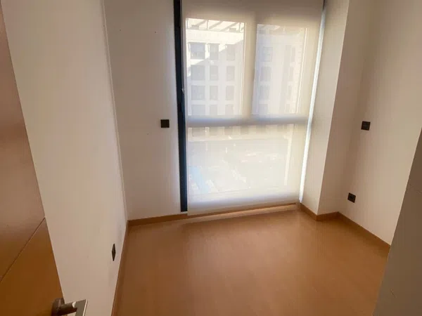 Piso en calle de Américo Castro, 114