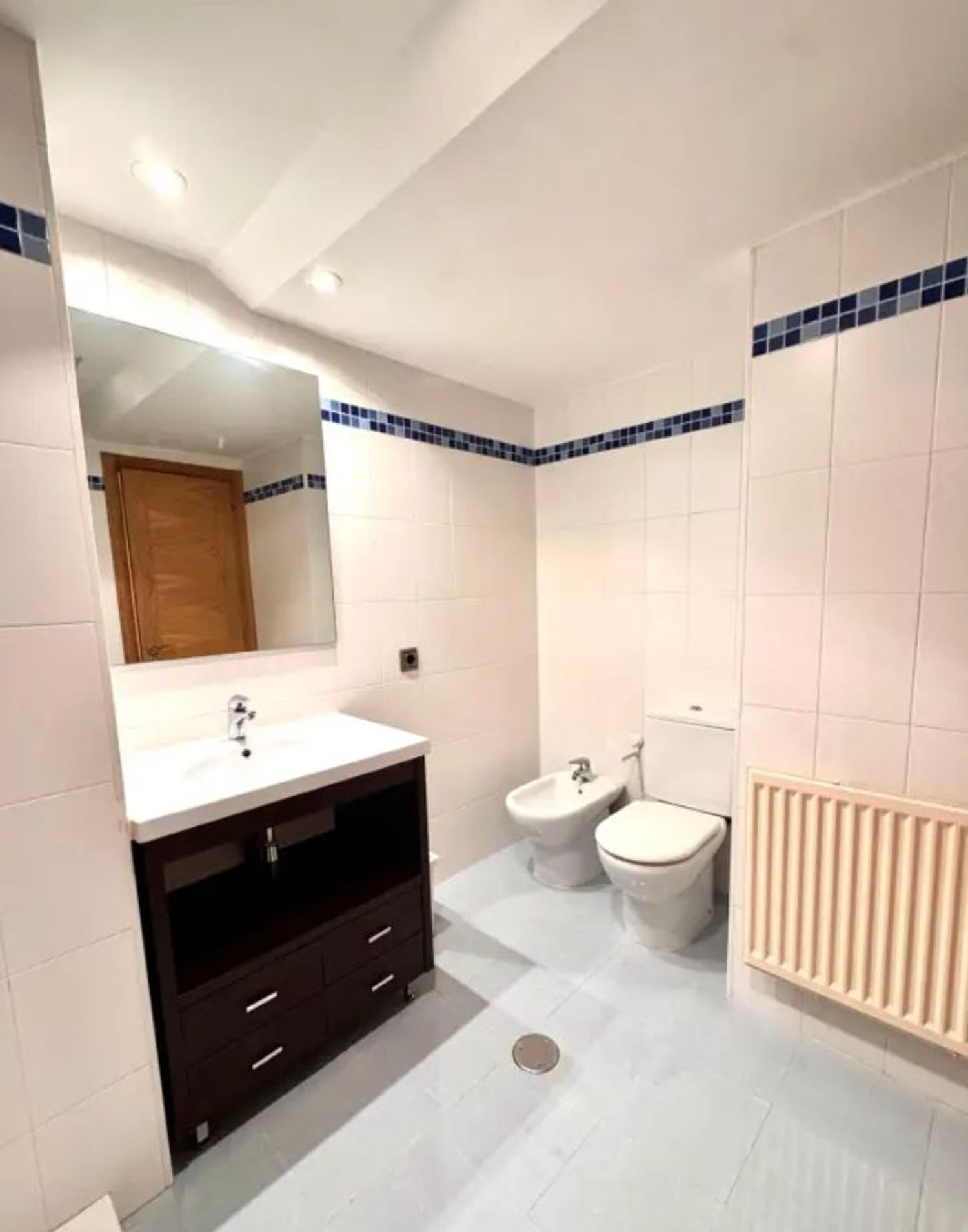 Piso en calle de Rosalía de Castro, 10 - Foto 4