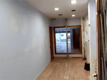 Local comercial en  Carrer Màrtirs del Setge de 1714 14 - Foto 13