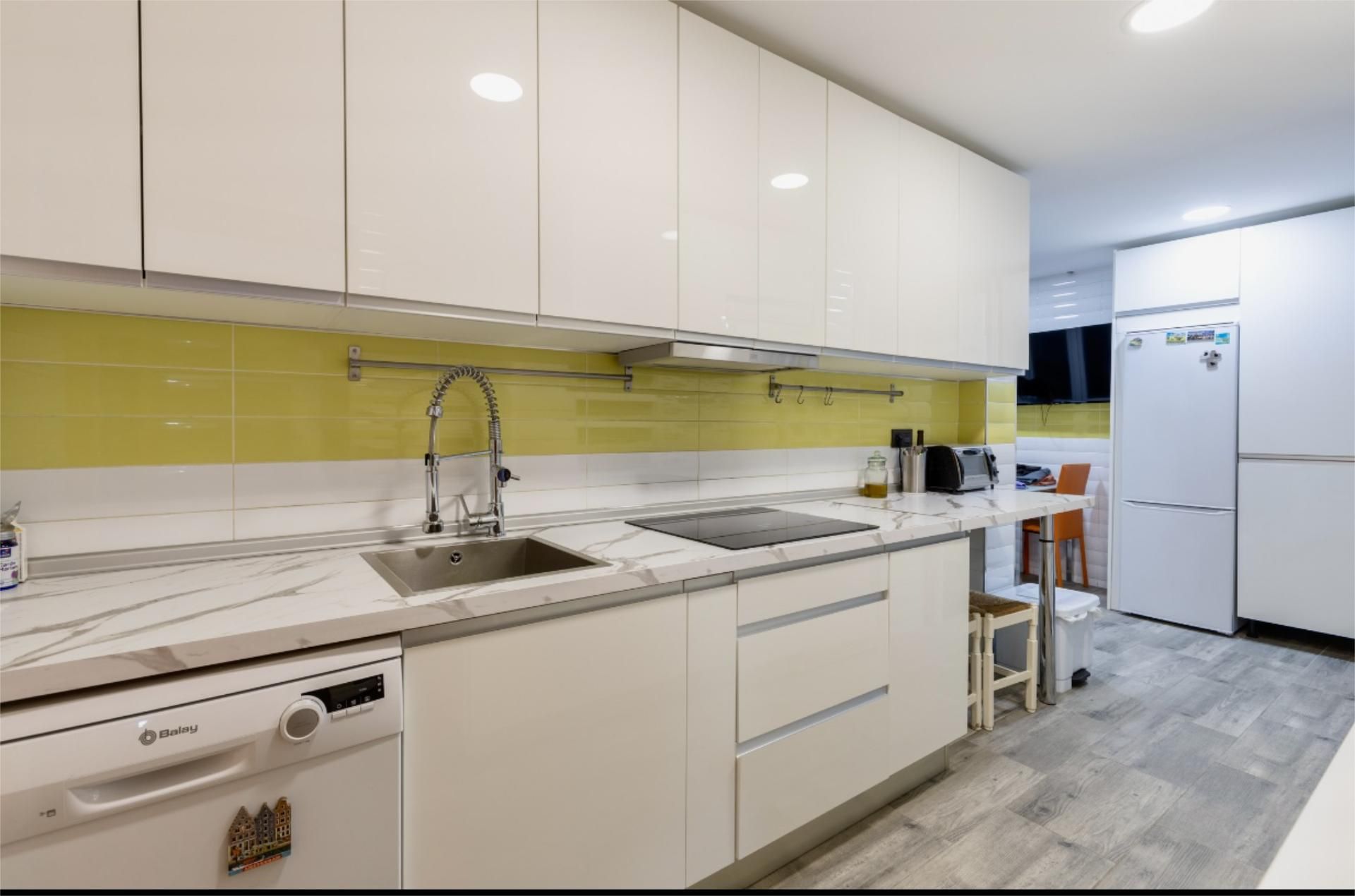 Piso en  Calle Verdiales 15 - Foto 8