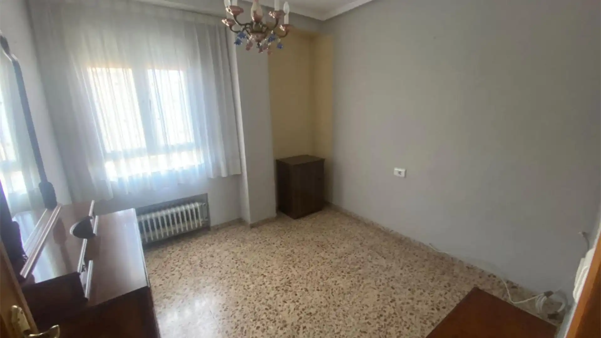 Piso en  Carrer de la Madre Alberta Giménez 2 - Foto 18