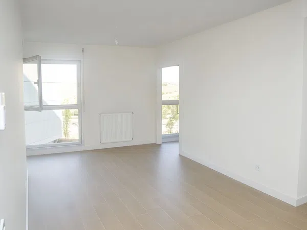 Piso en calle de Fernando Higueras, 23