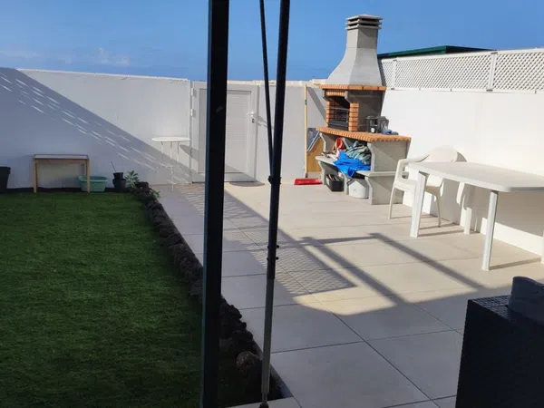 Chalet adosado en Calle la Laguna, 3, Costa Teguise, Costa Teguise - Foto 1