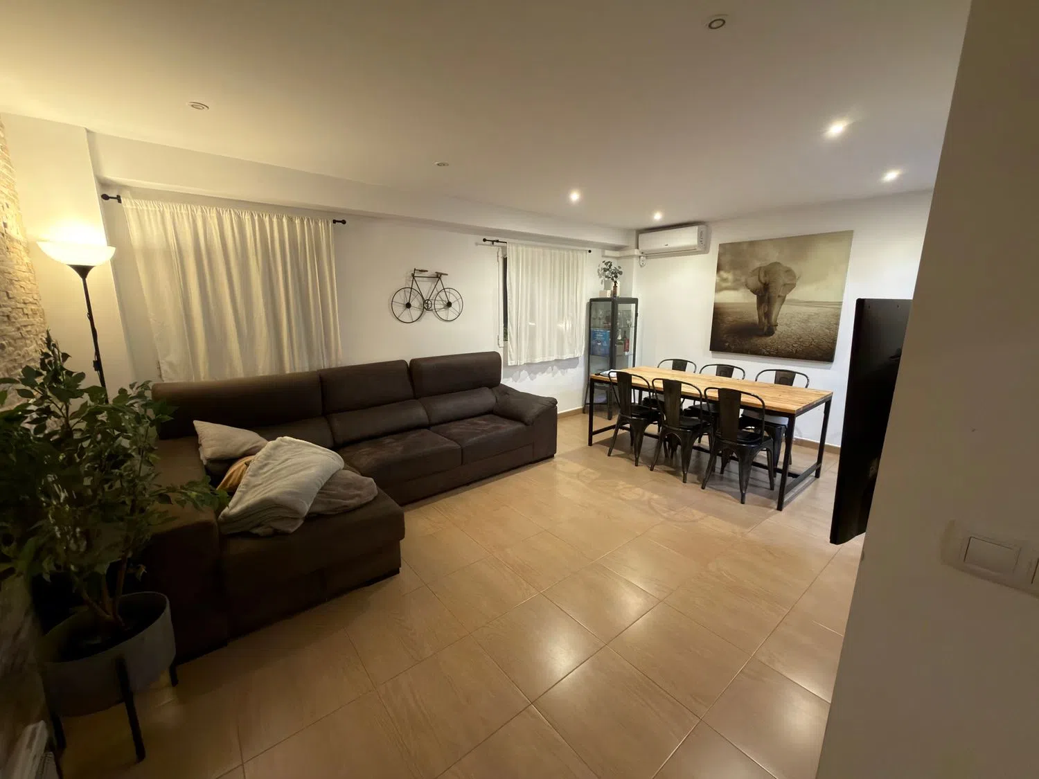 Piso en calle del Monestir de Poblet, 8 - Foto 1