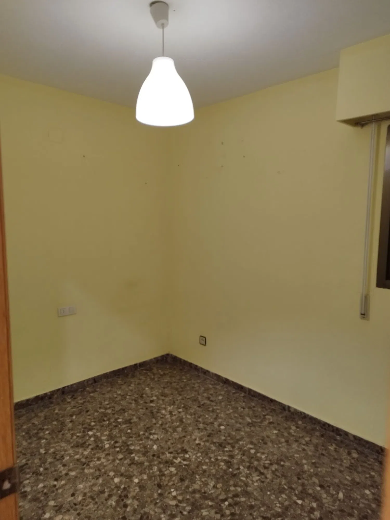 Piso en calle de Bernat Descoll, 67 - Foto 6