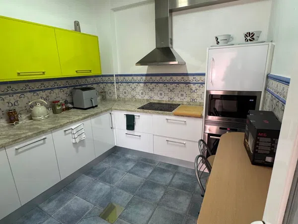 Chalet adosado en Avenida Pérez Urruti, 51, El Puntal - Foto 3