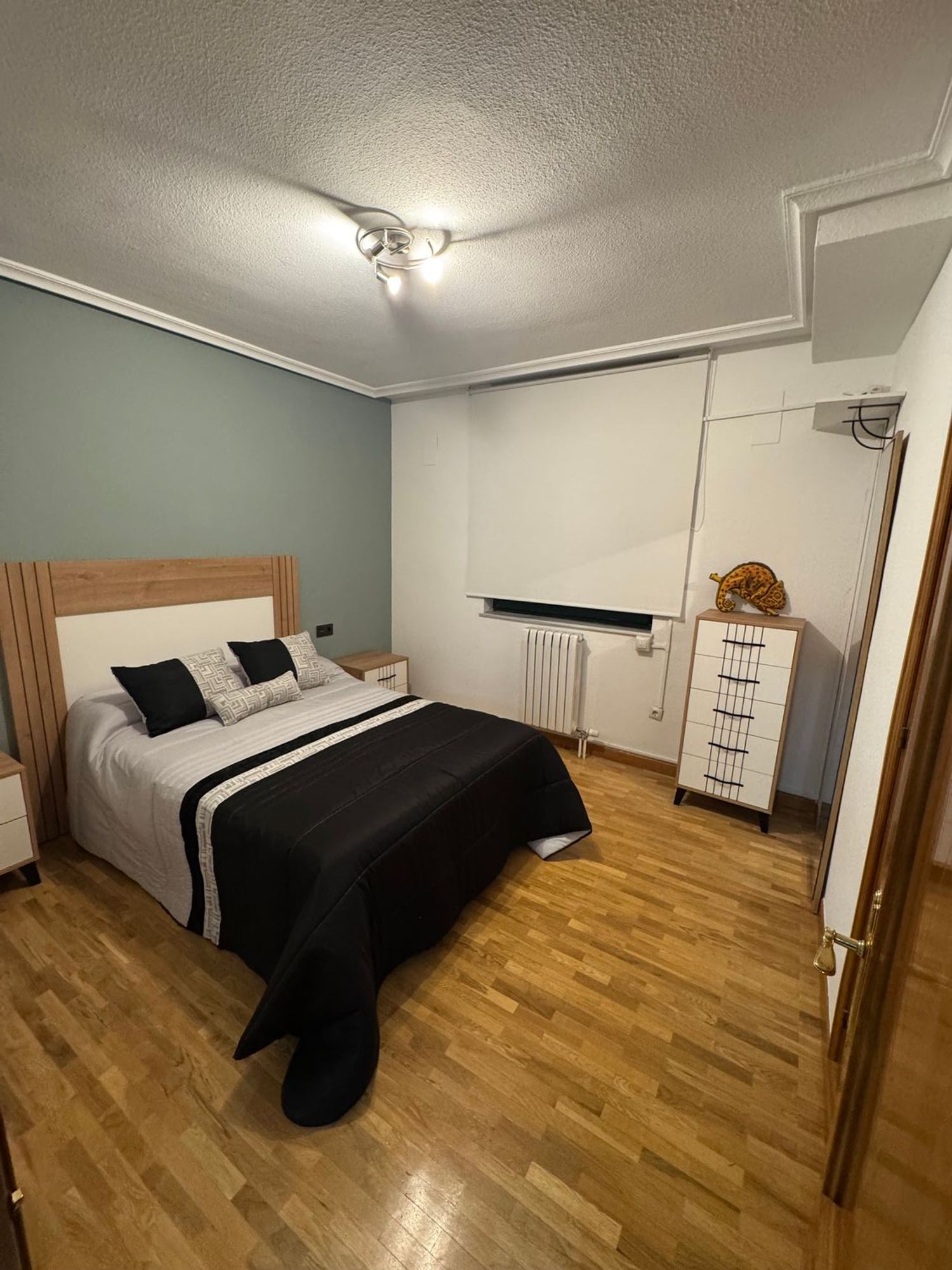 Piso en calle la Bañeza, 20 - Foto 13