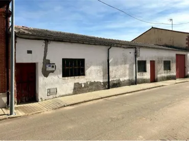 Casa adosada en Plaza Mayor, 10 Matapozuelos - Foto 6